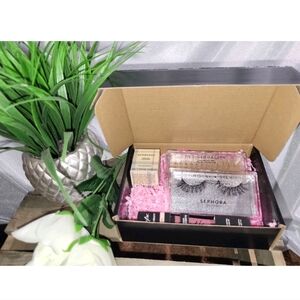 Beautiful Mini Sephora eyelash Gift Box
